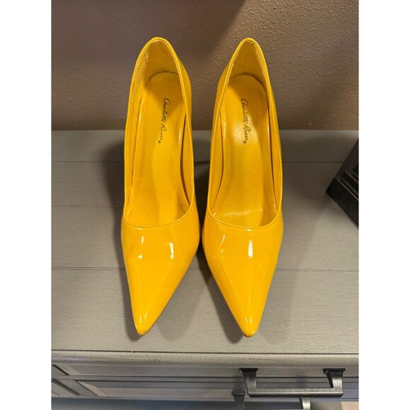 Charlotte Russe Pumps Yellow Patent Pointy Toe Womans 7 - Picture 1 of 8